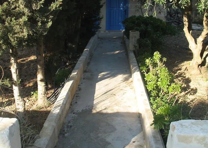 Ta' Bertu Host Family B&B