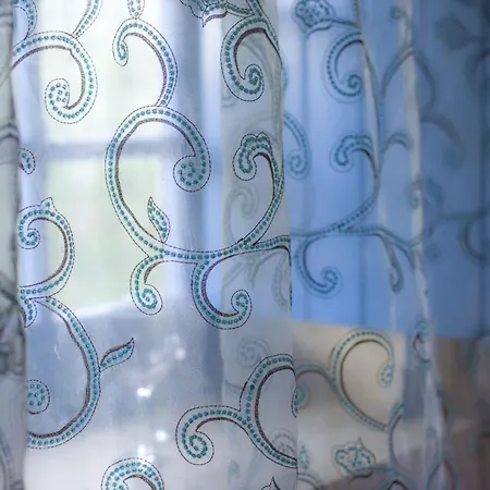 Ta' Bertu Host Family Bed and breakfast