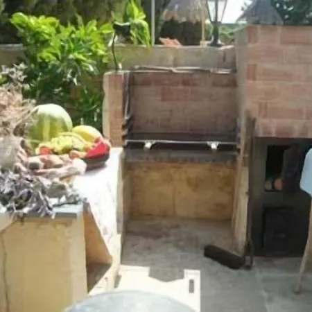Bed and breakfast Ta' Bertu Host Family 2*