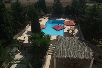 Ta' Bertu Host Family Ħal Far