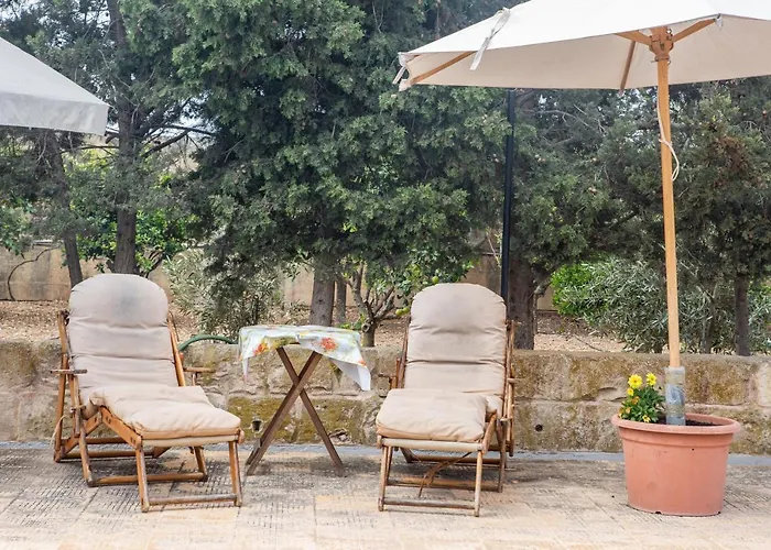 Bed and Breakfast Ta' Bertu Host Family 2*