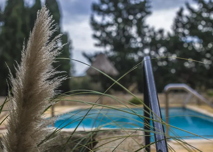 Ta' Bertu Host Family 2* Ħal Far