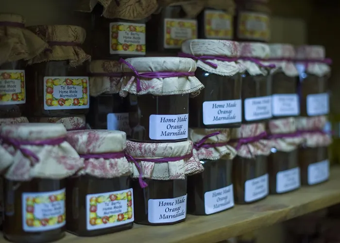 Ta' Bertu Host Family 2* Ħal Far