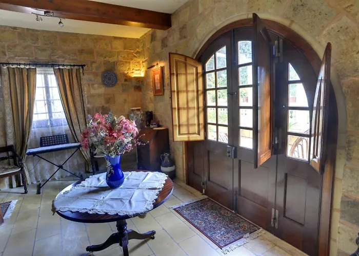 Ta' Bertu Host Family