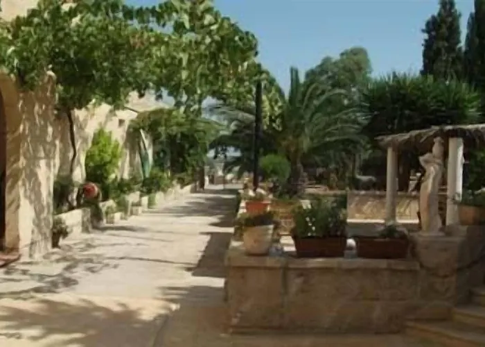 Bed and Breakfast Ta' Bertu Host Family 2*